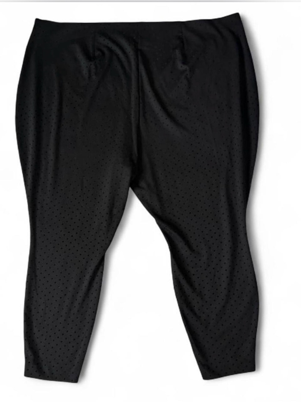 EVRI black leggings with small polka dots, size 4X